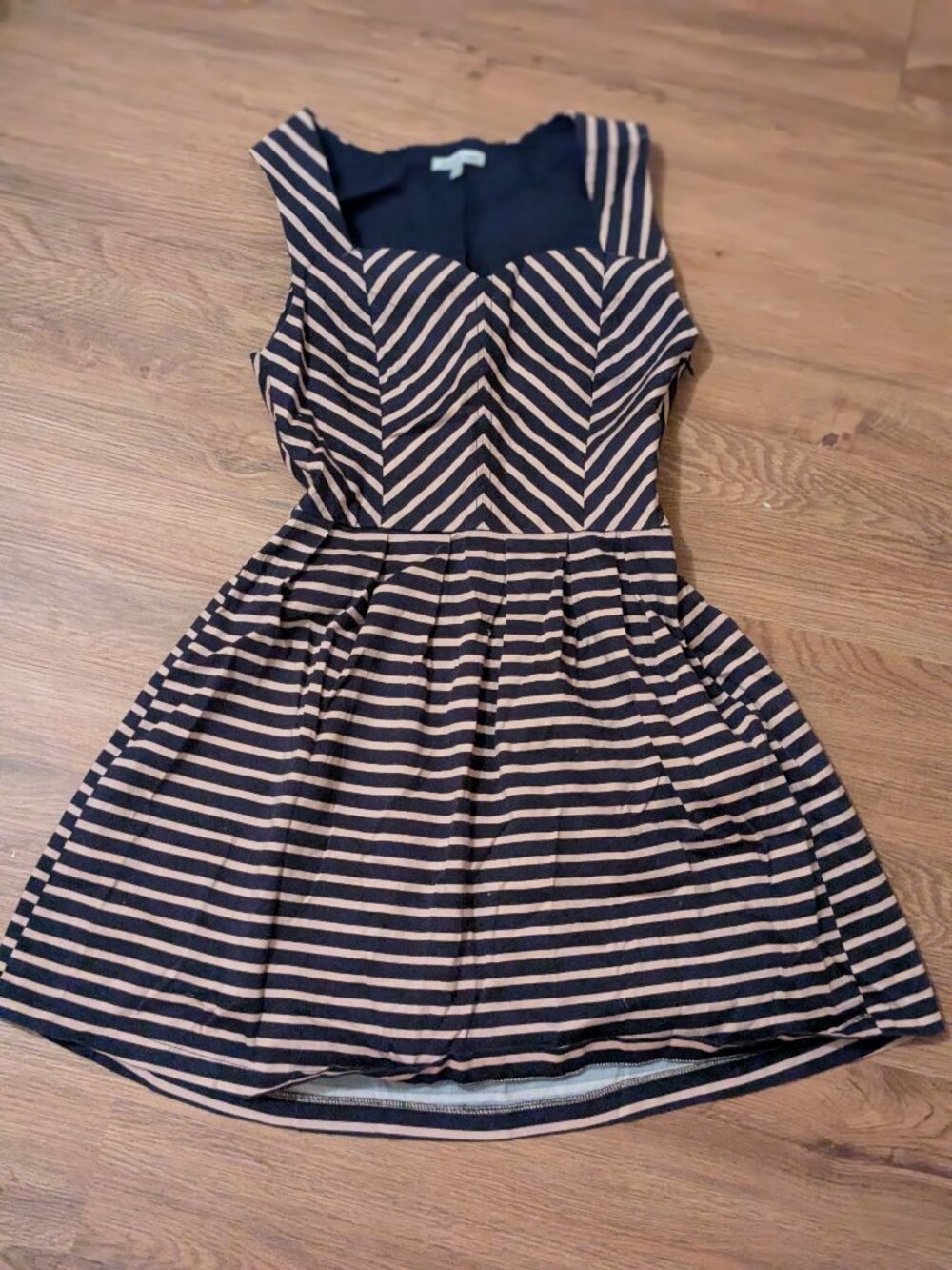 Charlotte Russe A-line Midi Dress